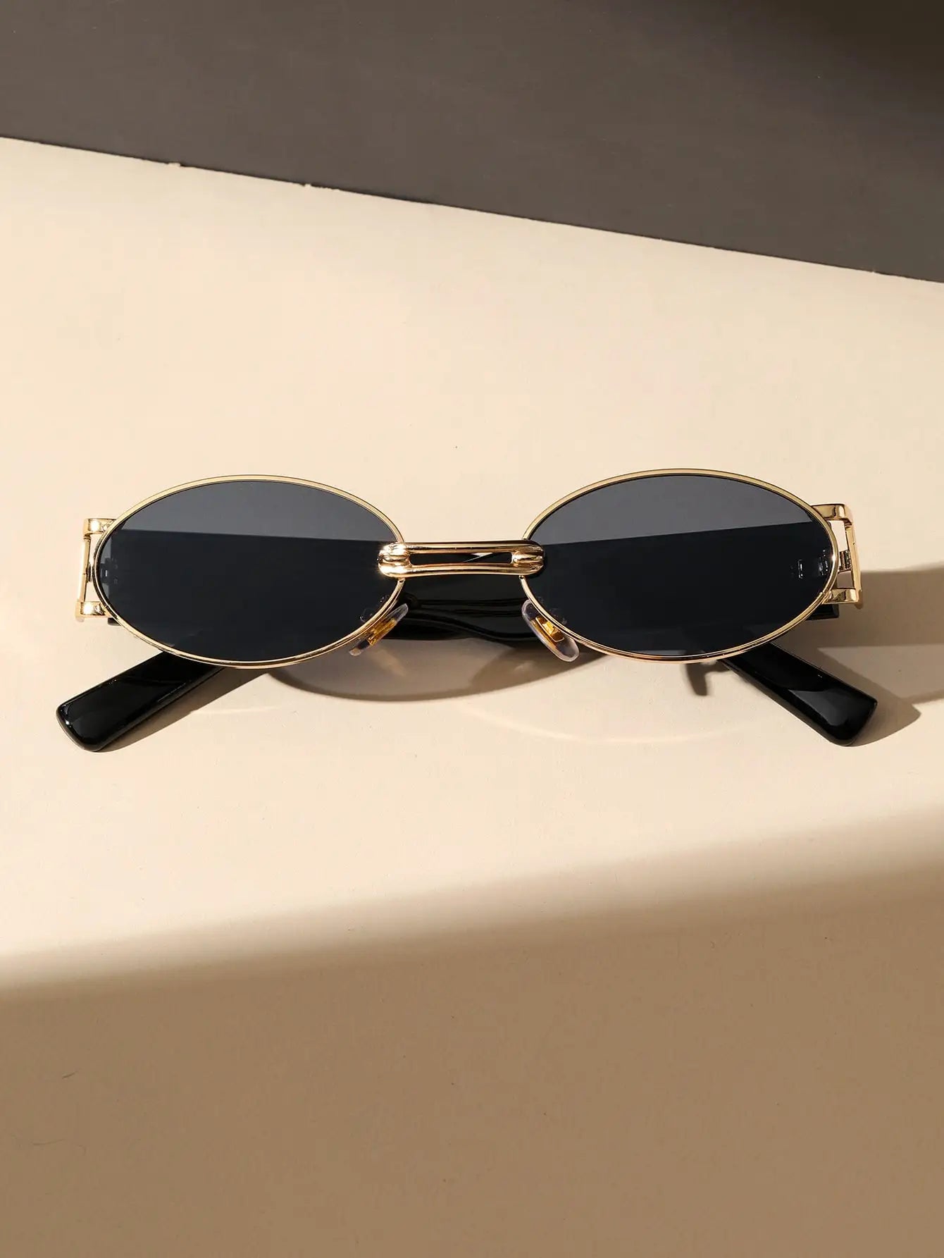 UrbanGlint Oval Sunglasses